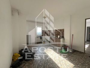 Apartament 2 camere, semidecomandat, renovat, zona Girocului - imagine 4