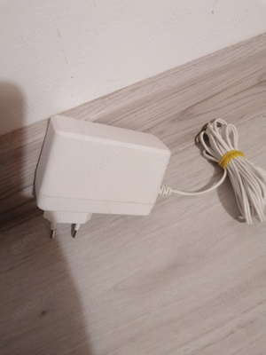 Adaptor 12V 2,5A, nou