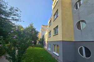 Apartament 3 Camere Pretabil Spatiu Comercial Avantgarden 1 - imagine 3