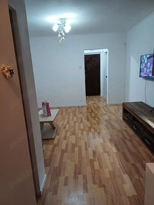 Brancoveanu, str. Turnu Magurele.Apartament 1 camere,spatioasa! - imagine 2