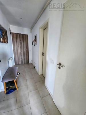 Apartament de trei camere , zona Coresi - imagine 16