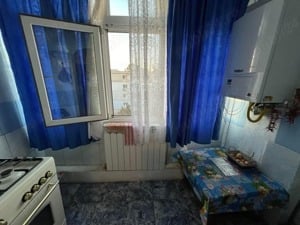 Vând apartament cu 3 camere în Micro 21