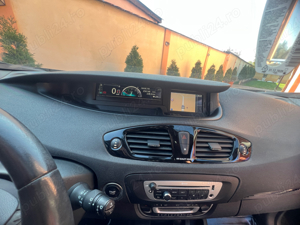 Vand Renault Grand Scenic 06.2012 - imagine 4 Vand Renault Grand Scenic 06.2012 - imagine 4