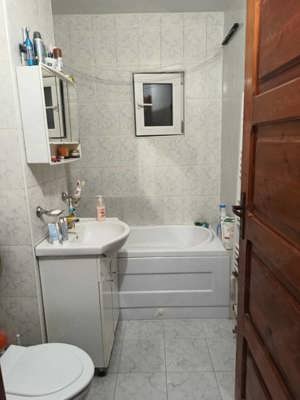 Apartament cu 2 camere, Al. Nucului- Primaverii, etaj 2 - imagine 2