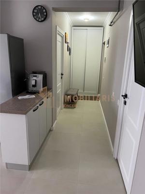 Apartament 3 camere zona Centrul Vechi - imagine 9