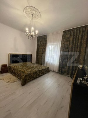 Apartament la curte comuna, front stradal, 90 mp, Ultracentral - imagine 4