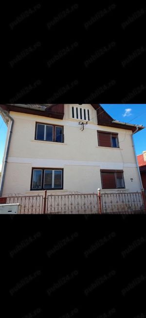 Vand casa duplex (toata sau o jumatate  ) in Custelnic - imagine 2