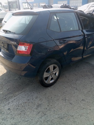 Dezmembrez Skoda Fabia 3  An 2016 - imagine 4