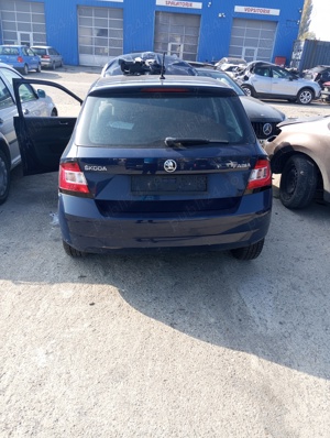 Dezmembrez Skoda Fabia 3  An 2016 - imagine 7