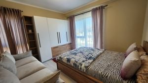 1/3 Vânzare Triplex - Zona Linistită - mobilat si utilat