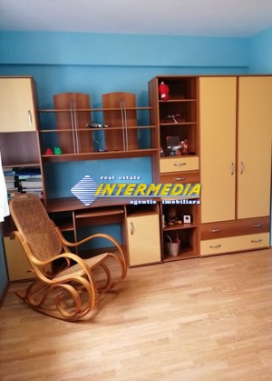 Apartament 3 camere de vanzare  in bloc nou Alba Iulia zona Centru - imagine 2