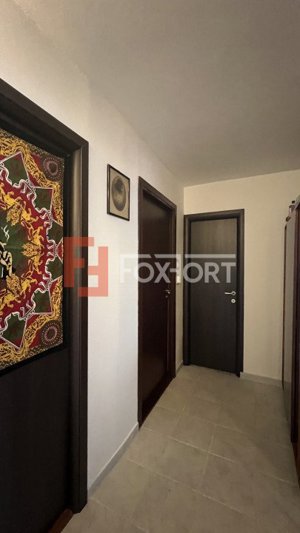 Apartament cu 3 camere, etaj 4 de vanzare, zona Lunei - imagine 12