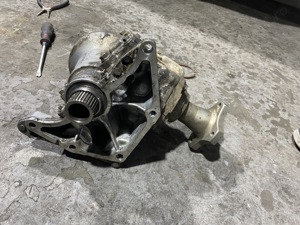 Cutie transfer duster 2 după 2017 1.5DCI  - imagine 3