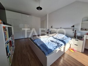 Apartament 118 mp 4 camere balcon pivnita loc parcare Piata Cluj Sibiu - imagine 4