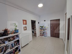 Apartament 2 camere, semidecomandat, garaj, zona Poligon ! - imagine 5