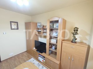 Apartament decomandat 4 camere 77mp utili mobilat utilat pivnita Sebes - imagine 14