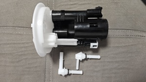 MB906932 Filtru nou benzină Mitsubishi Pajero Pinin/Montero/Pinin IO 