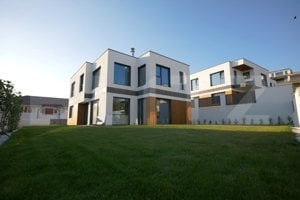 Vilă Smart Home. Cu panouri solare, 4 dormitoare, birou și saună. - imagine 3