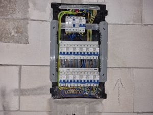 Electrician autorizat  - imagine 4