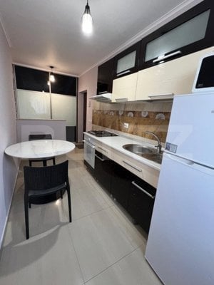 Apartament 2 camere, decomandat, modern, 47 mp, parcare, zona Florilor