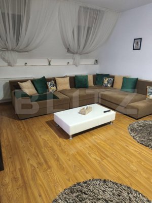 Apartament decomandat 3 camere, 90mp, zona Lac, Radauti - imagine 2