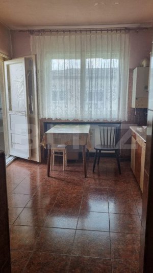 Apartament cu 3 camere, 63,4 mp, zona Micro 16 - imagine 5