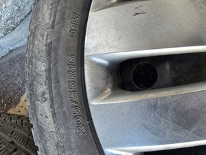 Vând 4 cauciucuri de iarnă,  cu jante 205 55 R16 - imagine 7