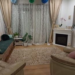 Vând sau Schimb cu apartament casa pe trei nivele - imagine 3