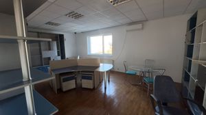 SPATIU COMERCIAL / BIROURI, 938 MP UTILI, CENTRALA PROPRIE, 17 BIROURI - imagine 18