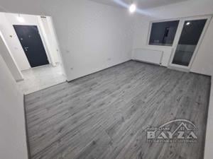 Hortensiei, apartament 4 camere decomandat, 2 bai, finisat, etaj 3