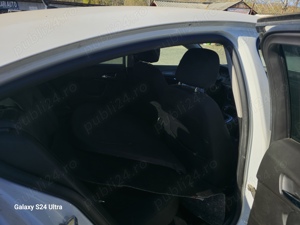 Dezmembrez Opel Insignia  1.6 DTJ an 2016 - imagine 5