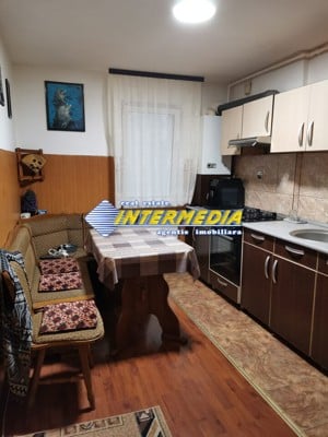 Apartament 3 camere decomandat in Centru de vanzare 