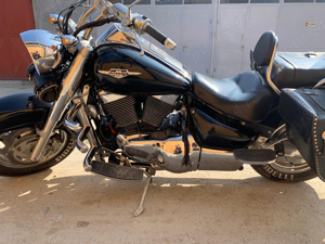 Vand Schimb cu Auto Suzuki Intruder VL 1500