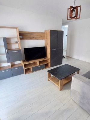 Apartament 1 Camera - 350 Euro - Zona Braytim - imagine 3