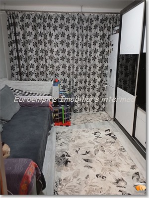 Apartament 2 camere de vanzare zona Cet