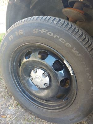 Dacia Duster 1,5 diesel 4x4 - imagine 8 Dacia Duster 1,5 diesel 4x4 - imagine 8