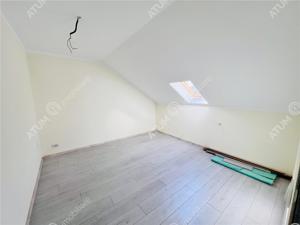 Apartament cu 3 camere 2 bai si balcon in zona Rahovei din Sibiu - imagine 4