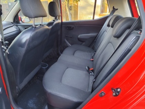 Hyundai i10 Euro 5 an 2013 Benzina - imagine 9 Hyundai i10 Euro 5 an 2013 Benzina - imagine 9