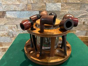 Set 9 pipe, de colectie, in suport din lemn cu borcan integrat
