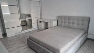 Se vinde apartament cu 4 camere, de lux - imagine 2