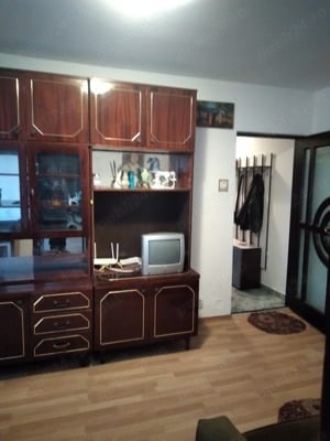 Inchiriez apartament 2 camere