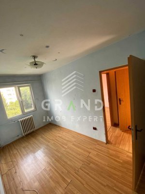 OPORTUNITATE!Ap 3 camere,47 mp, Zona Manastur/Parang - imagine 3