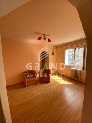 OPORTUNITATE!Ap 3 camere,47 mp, Zona Manastur/Parang - imagine 2