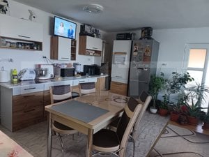 Casa complet mobilata , 3 camere , Seciu , Vedere Panoramica ! - imagine 2