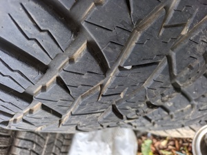 Anvelope iarna 275.55.r20