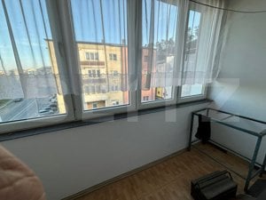 Vand apartament 3 camere  - imagine 7