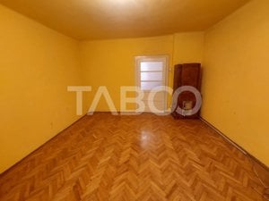 Casa tip duplex de vanzare cu teren 455 mp zona Calea Poplacii - imagine 5