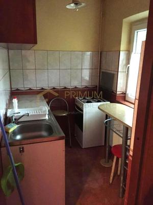 Apartament 1 Camera - Parter  - Pretabil Investitie - Zona Aradului - imagine 3