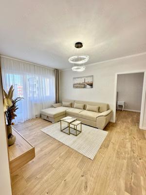 MOBILTA SI UTILAT LUX!!! Apartament de 2 camere decomandat. - imagine 4