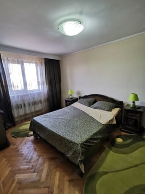 Închiriere apartament 3 camere